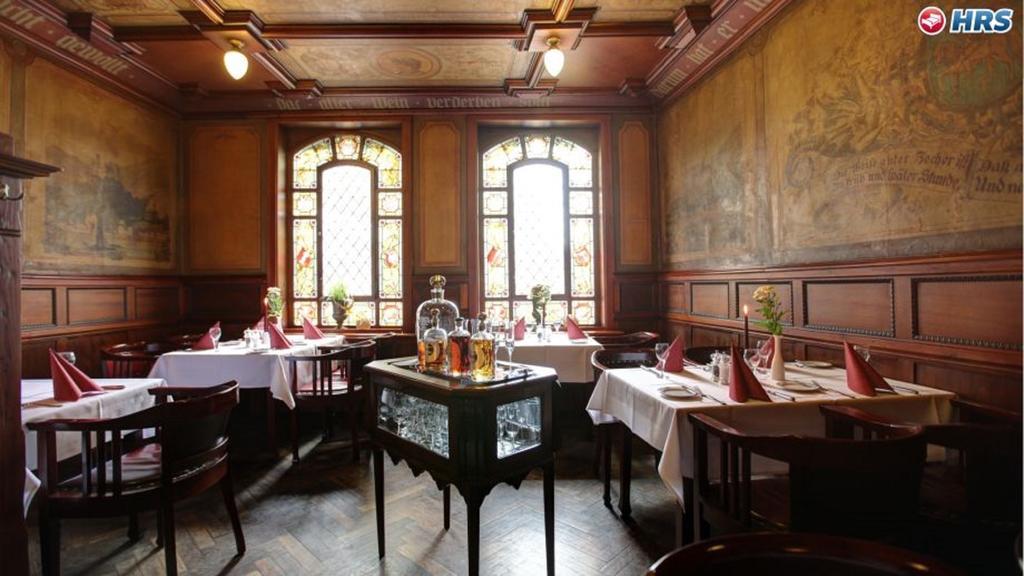 ホテル Weinhaus Woehler シュヴェリーン エクステリア 写真